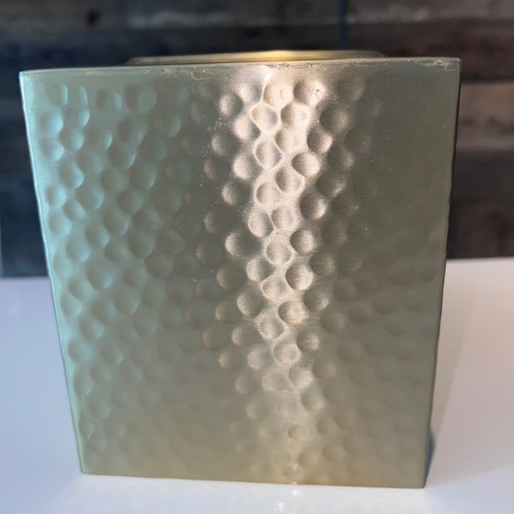 Tissue Box Holder - Picture 3 of 8